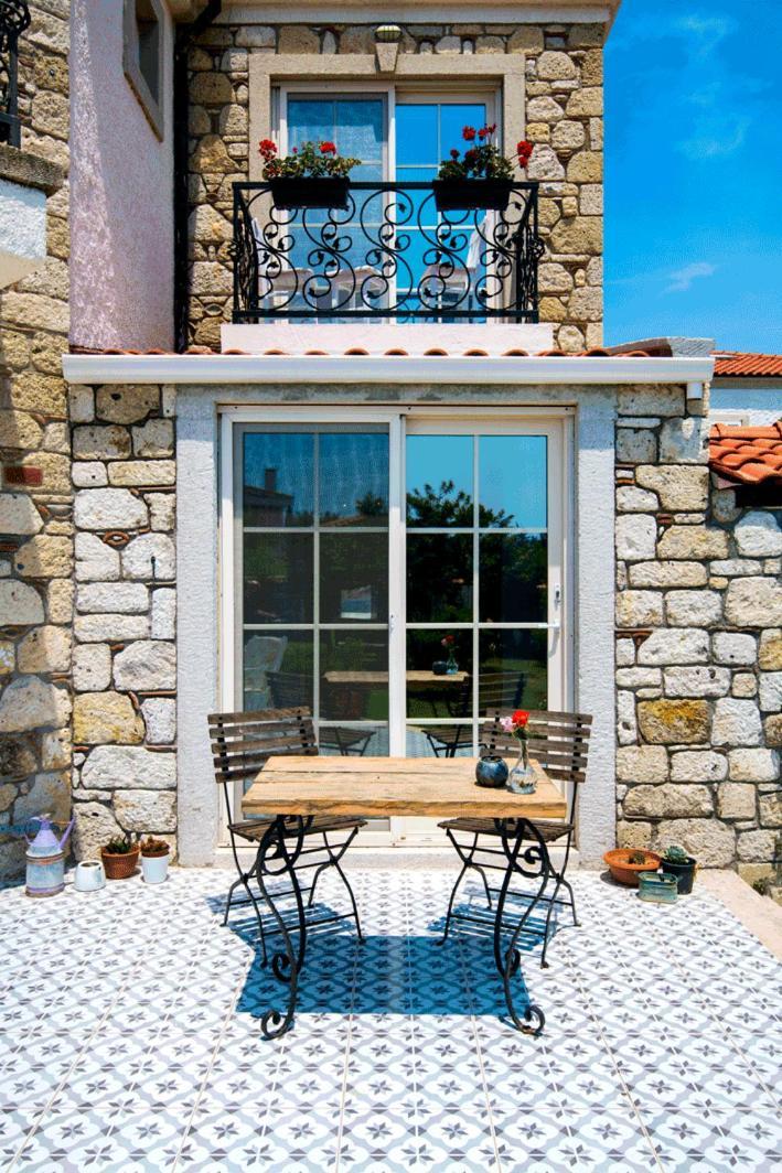Alacati Sultan Konak Butik Otel ℳℛ Luxury Concept Værelse billede